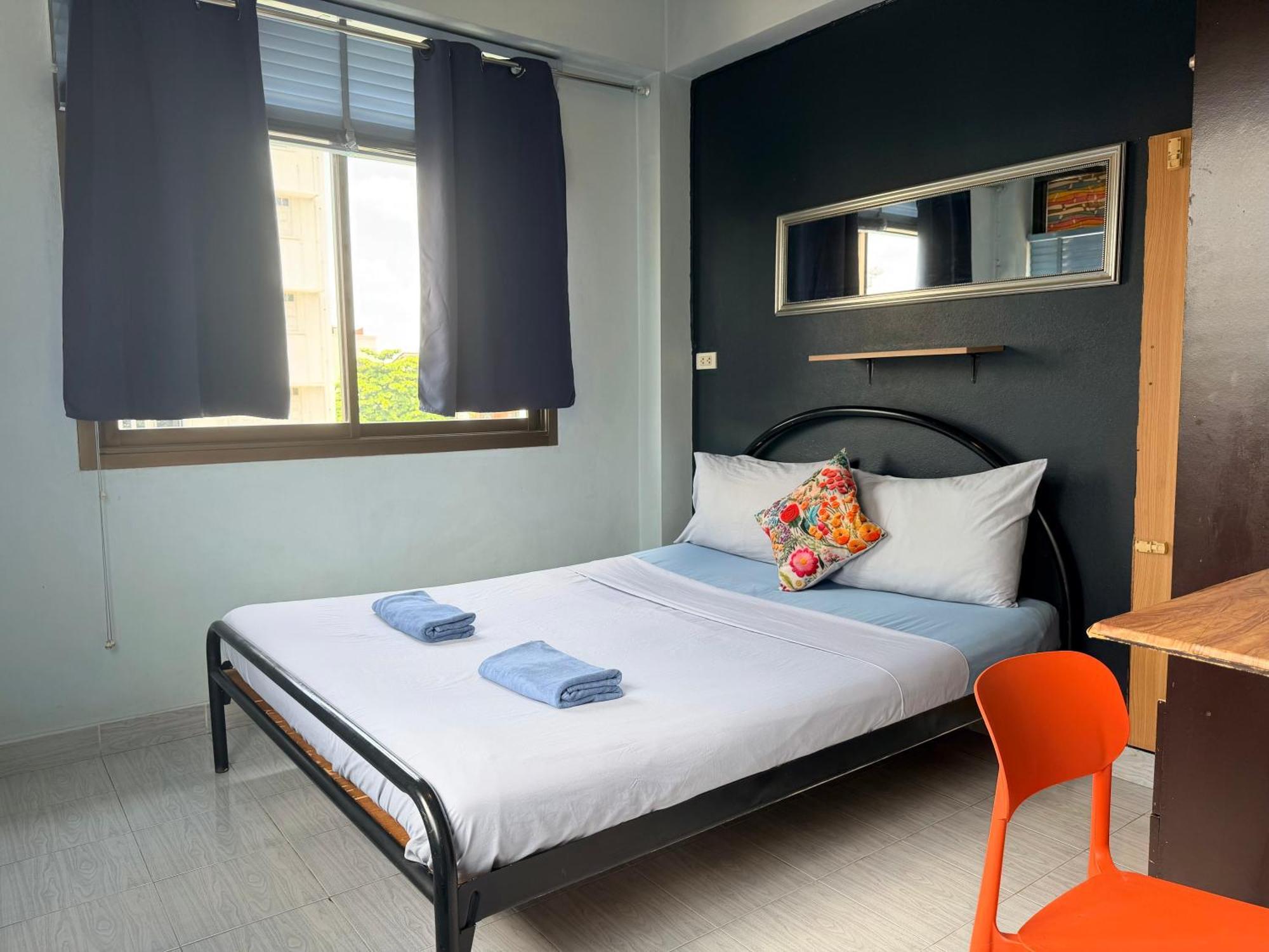 Budget Double Room City View