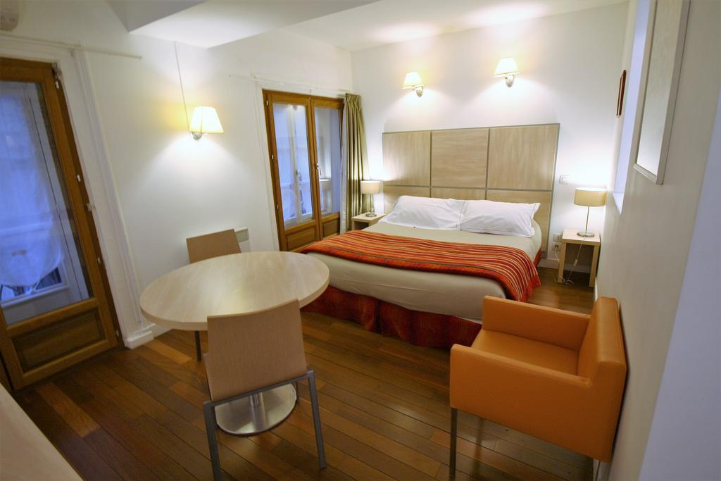 Studio met Queensize Bed - Rookvrij