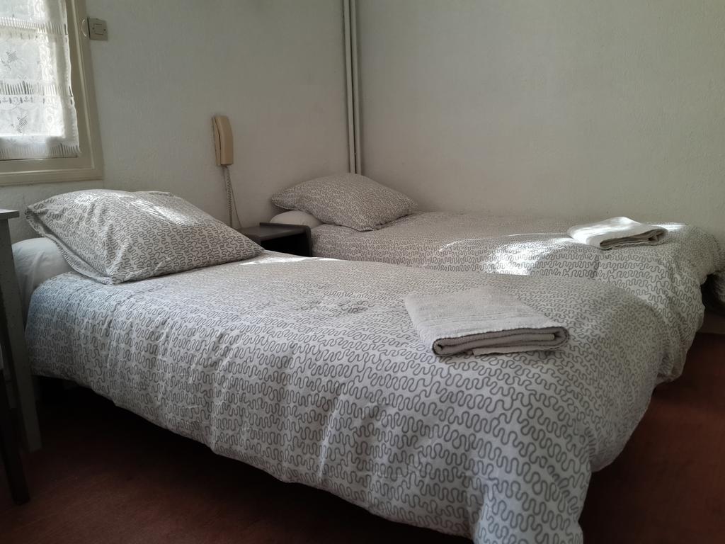 Standaard Kamer met 2 Bedden