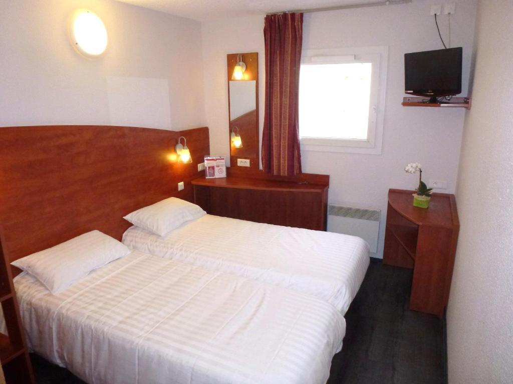 Tweepersoonskamer met 2 Aparte Bedden