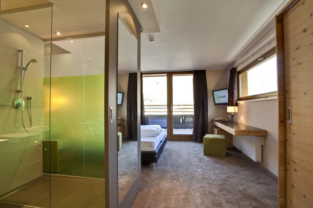 Small Superior Double Room Balcony