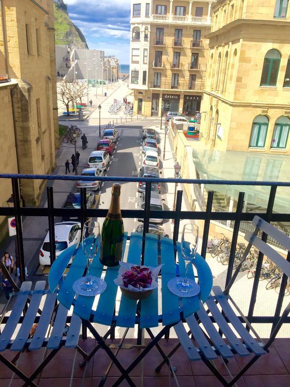 Double Room Balcony Private Bathroom