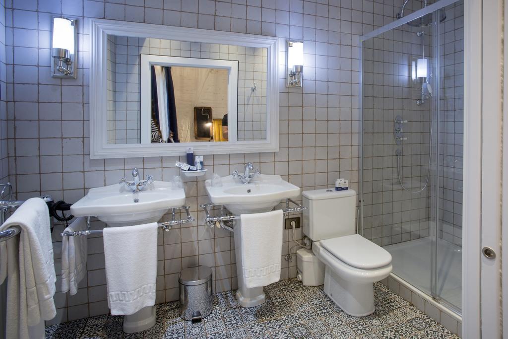 Superior Double or Twin Room Balcony