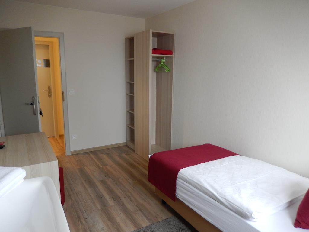 Eenpersoonskamer met Gedeelde Badkamer
