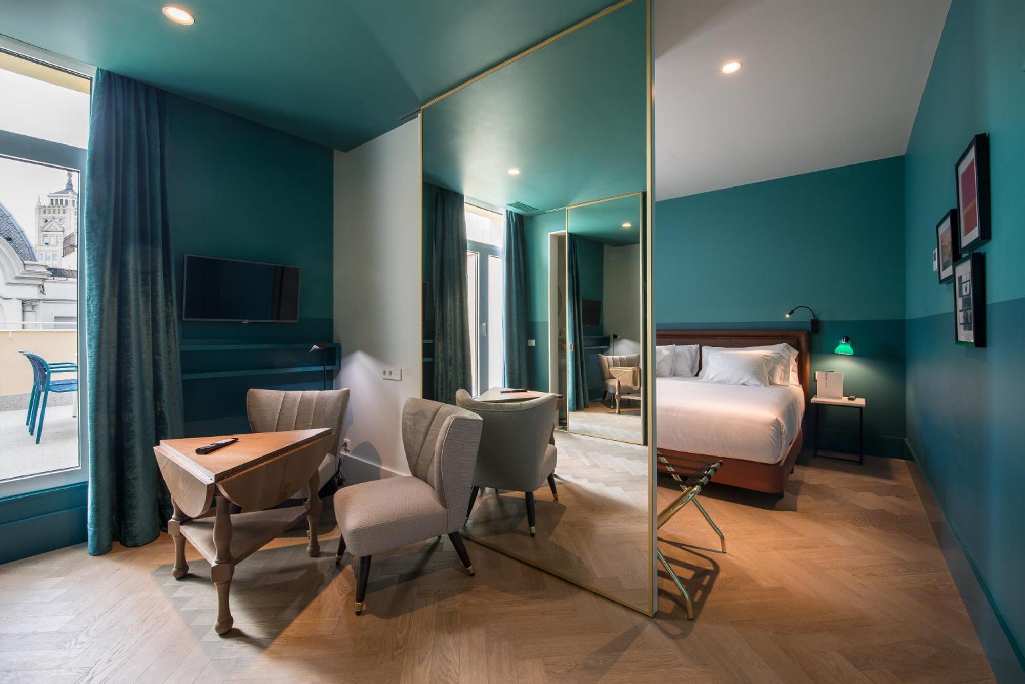 City Suite,1589244745:JPEG