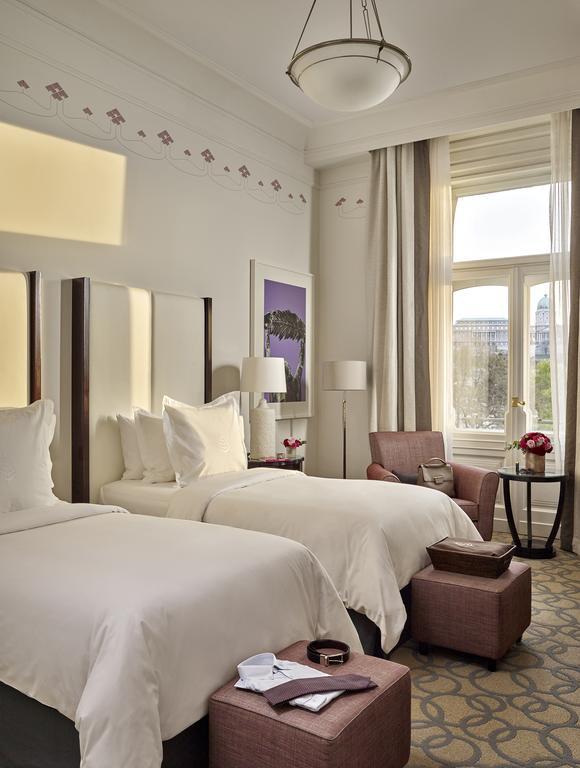 Danube River View Room Two Twin Beds,1632256153:JPEG