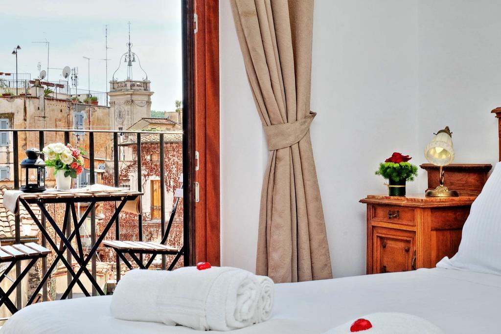 Deluxe Tweepersoonskamer met Balkon en Uitzicht op de Stad