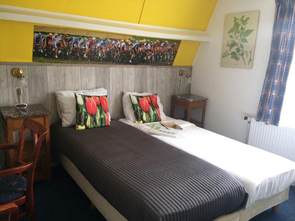Eenpersoonskamer met Badkamer