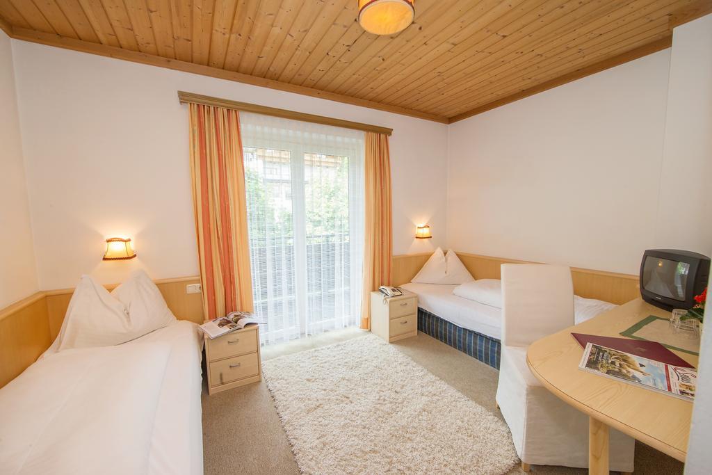 Budget Twin Room