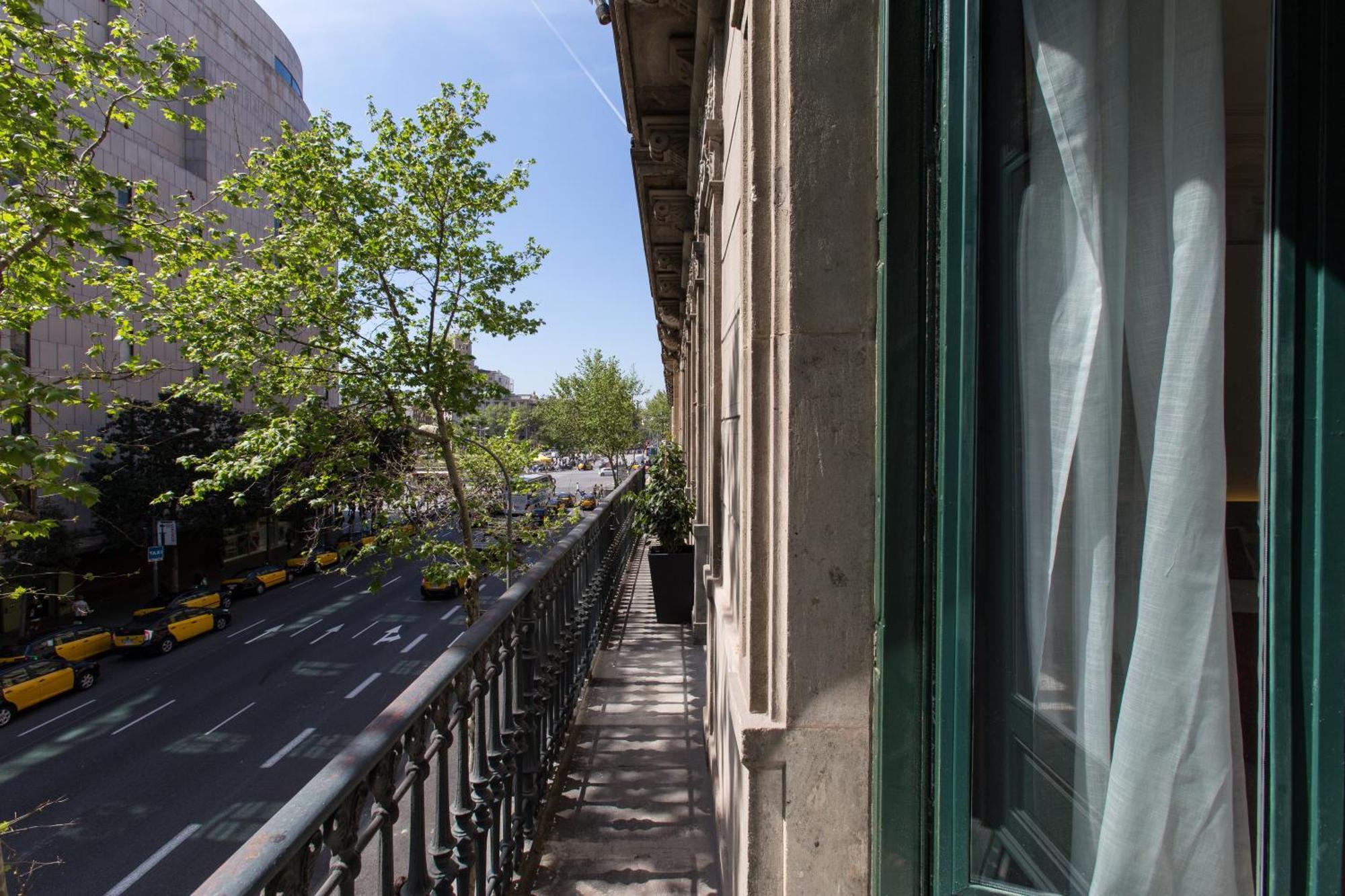 Tweepersoonskamer met 1 Tweepersoonsbed of 2 Aparte Bedden met Balkon - Uitzicht op de Stad