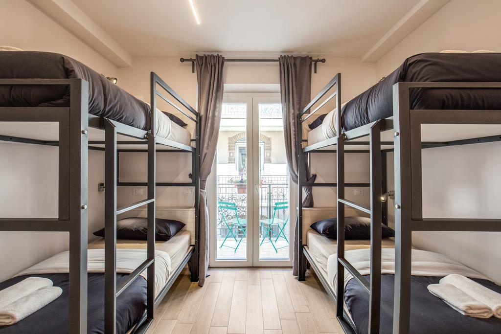 Vierpersoonskamer met Balkon