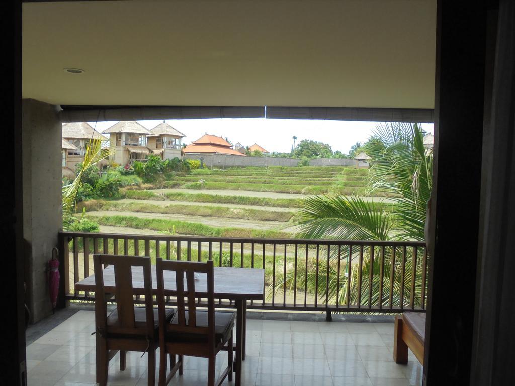 Deluxe Double Room Pool View