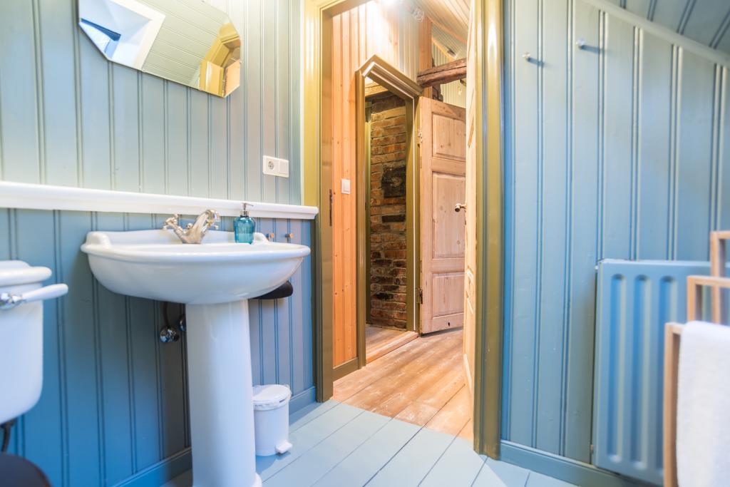 Double Room Private Bathroom