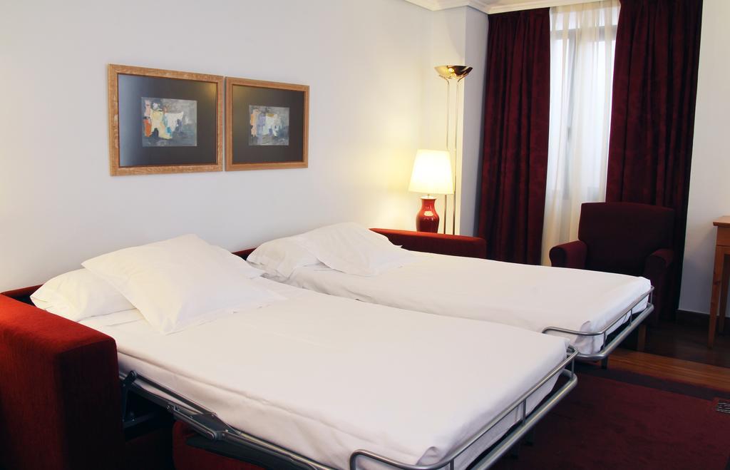 Deluxe Family Suite