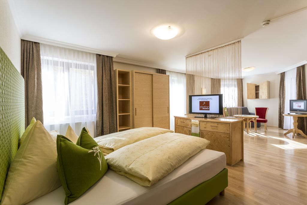 Deluxe Double Room Balcony