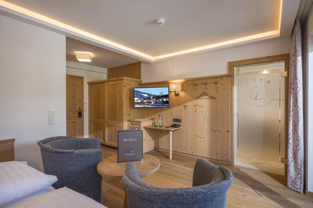 Superior Double or Twin Room Garden View