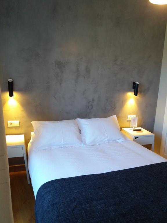Twin Room Private Bathroom