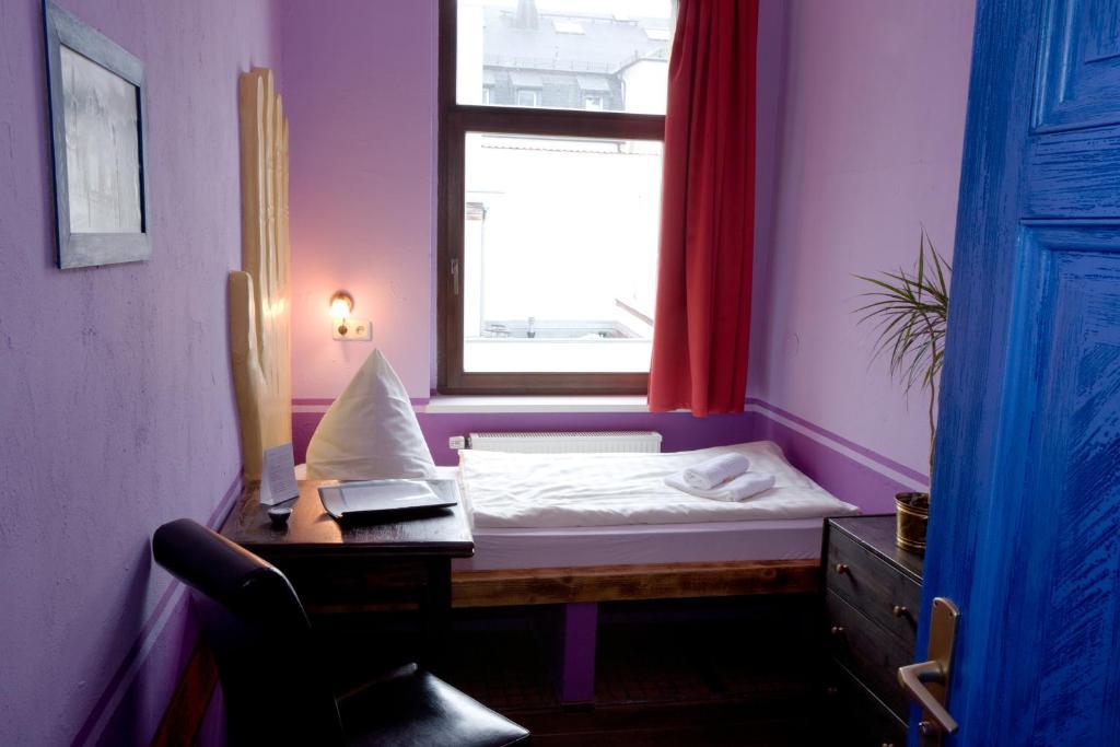 Eenpersoonskamer met Gedeelde Badkamer