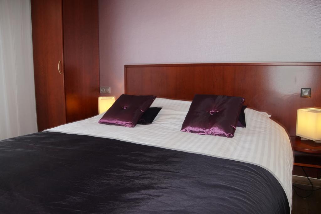 Kleine Tweepersoonskamer met 1 of 2 Bedden