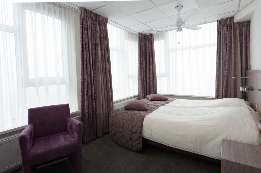 Grote Kamer met 2 Bedden
