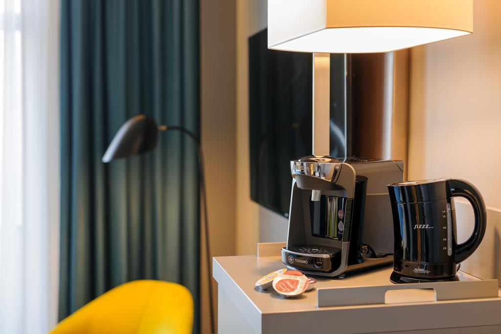 Superior Suite met 2 Eenpersoonsbedden en Bank