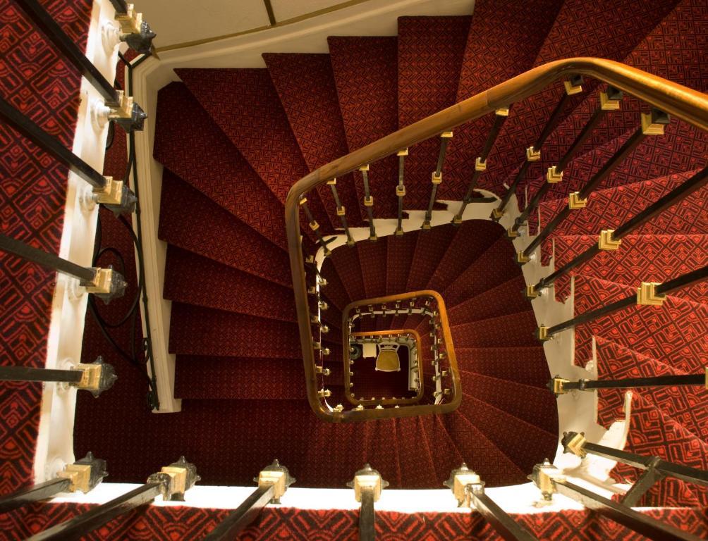 Superior Double or Twin Room, stairs only