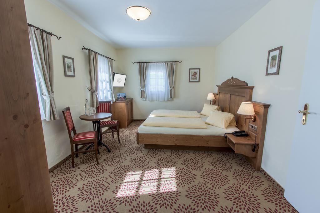 Standard Double Room Annex