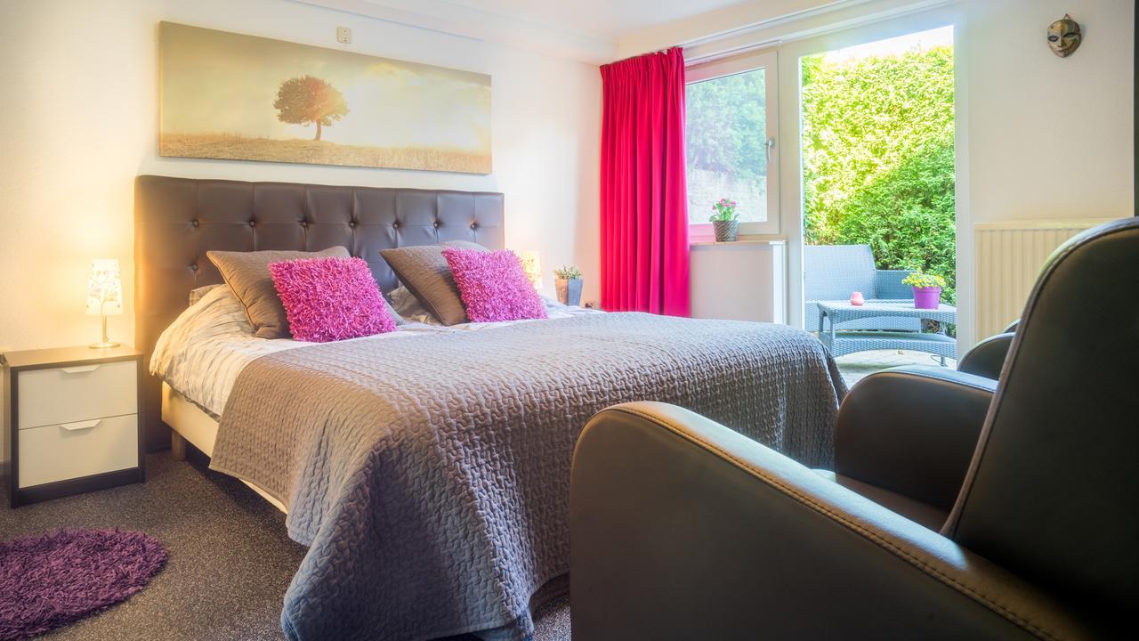 Tweepersoonskamer met Badkamer