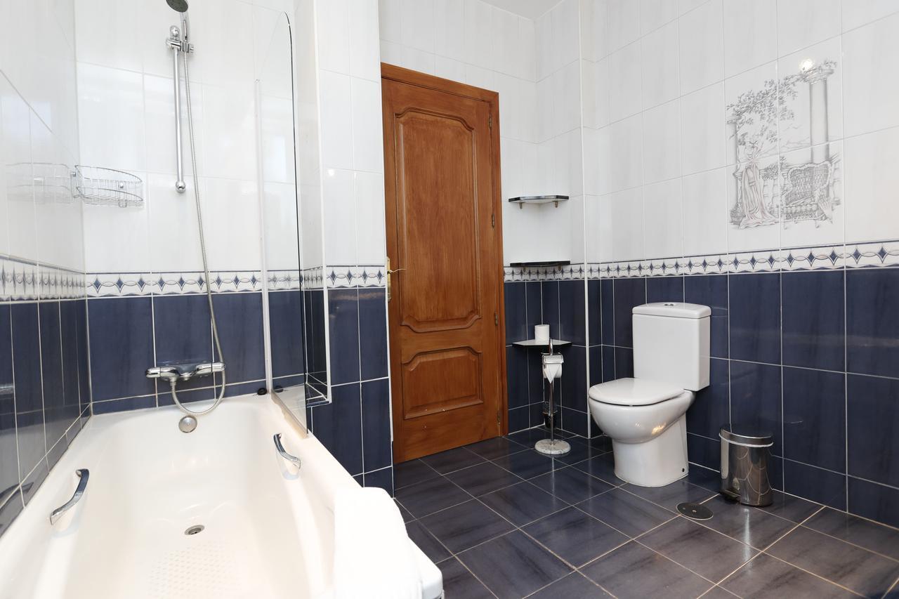 Double Room Bath