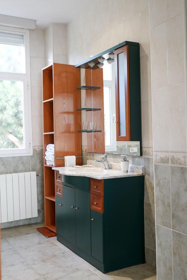 Double Room Bath