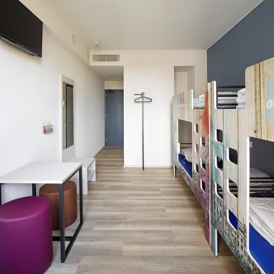 Kamer met 6 Bedden