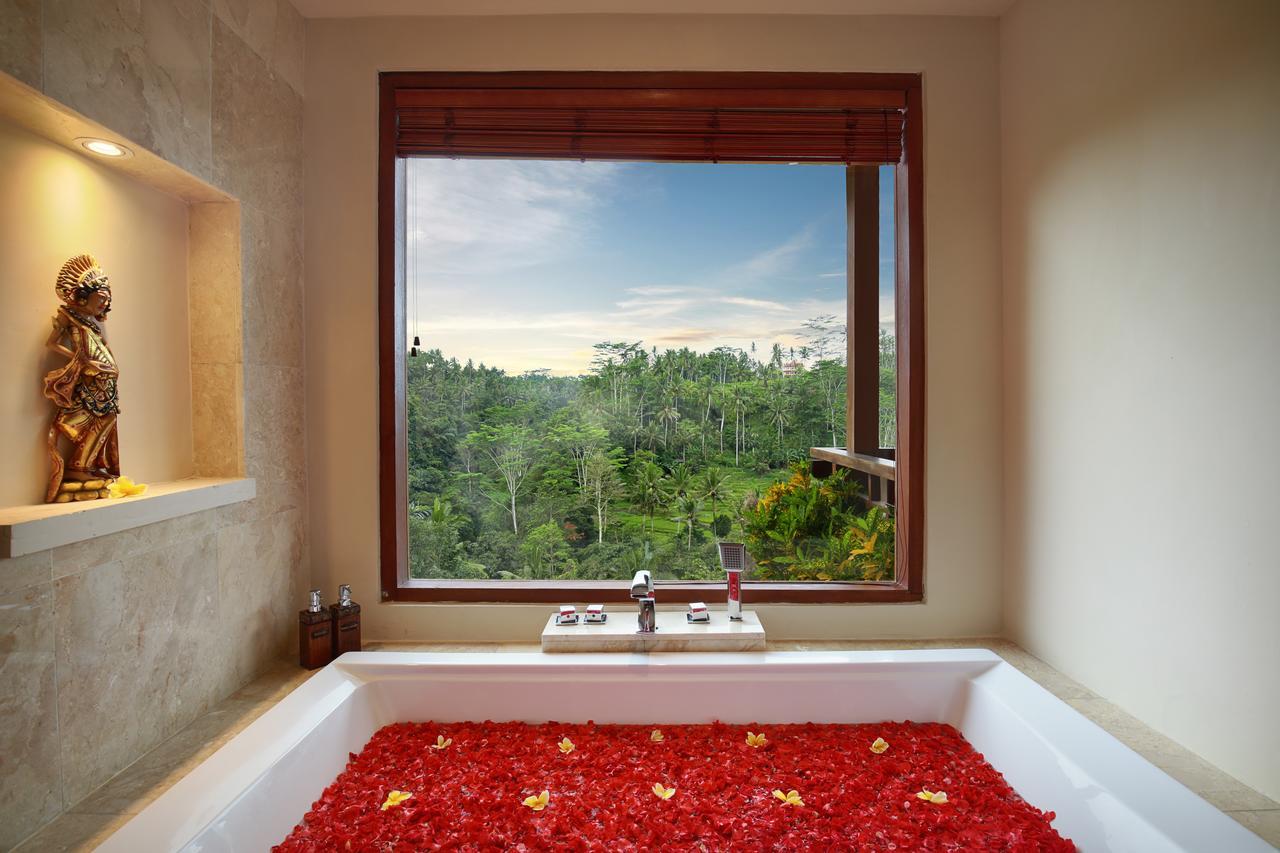 Sleep Staycation at Deluxe Suite Spa