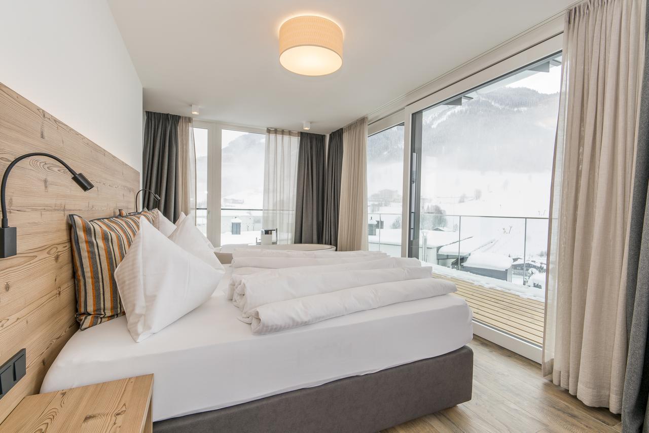 Penthouse Four-Bedroom Apartment