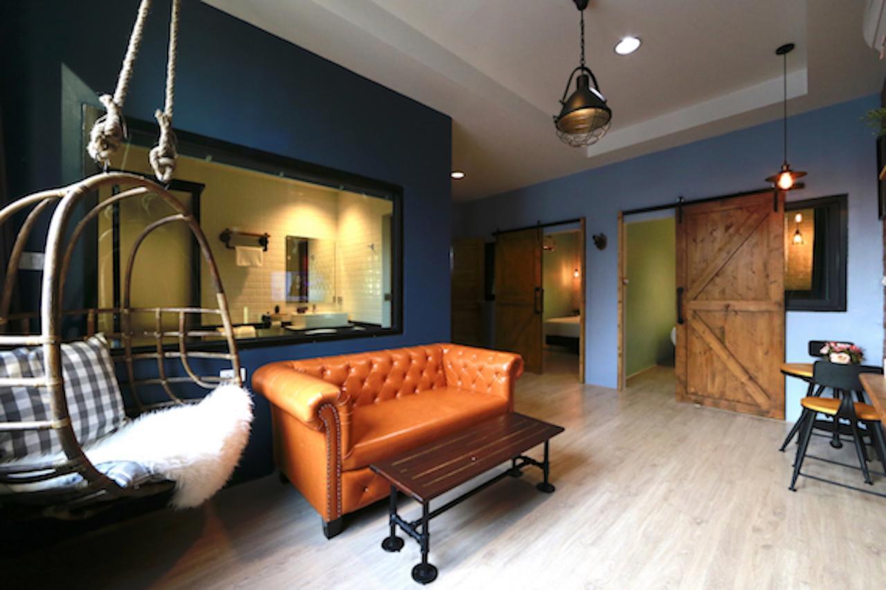Two Bedroom Suite Bathtub