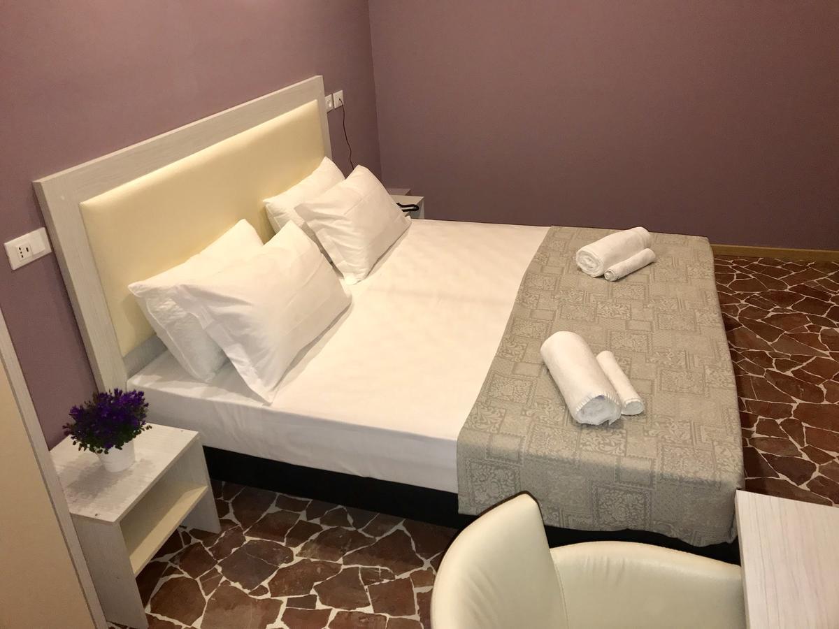 Vierpersoonskamer met Eigen Badkamer