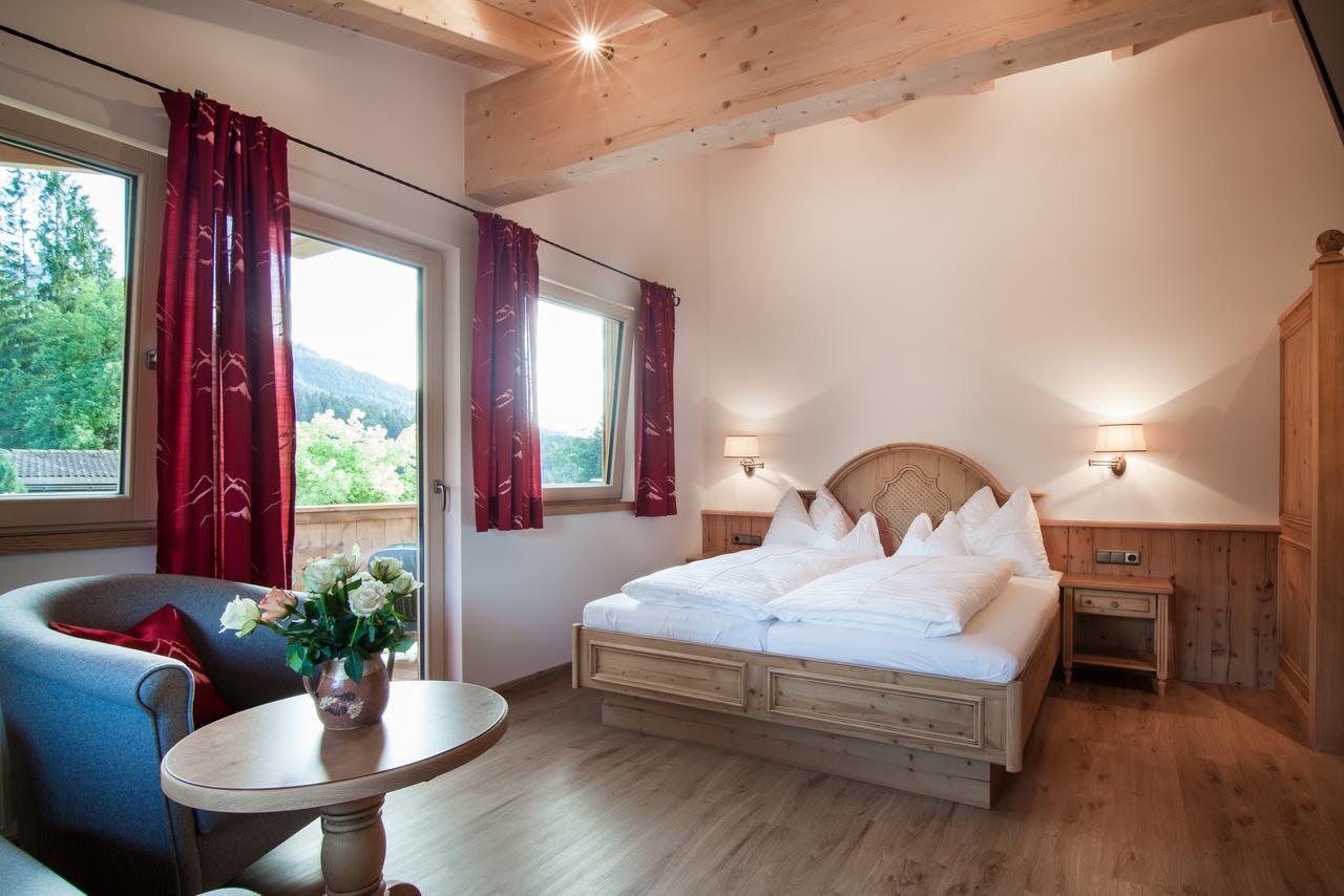 Double Room Balcony Annex