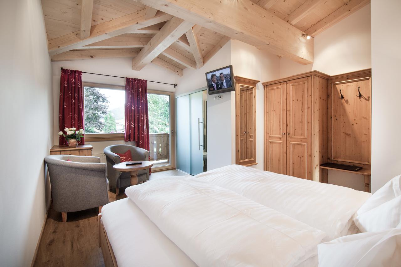 Double Room Balcony Annex