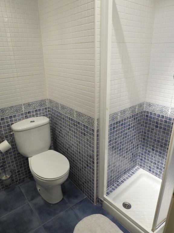 Twin Room Private Bathroom