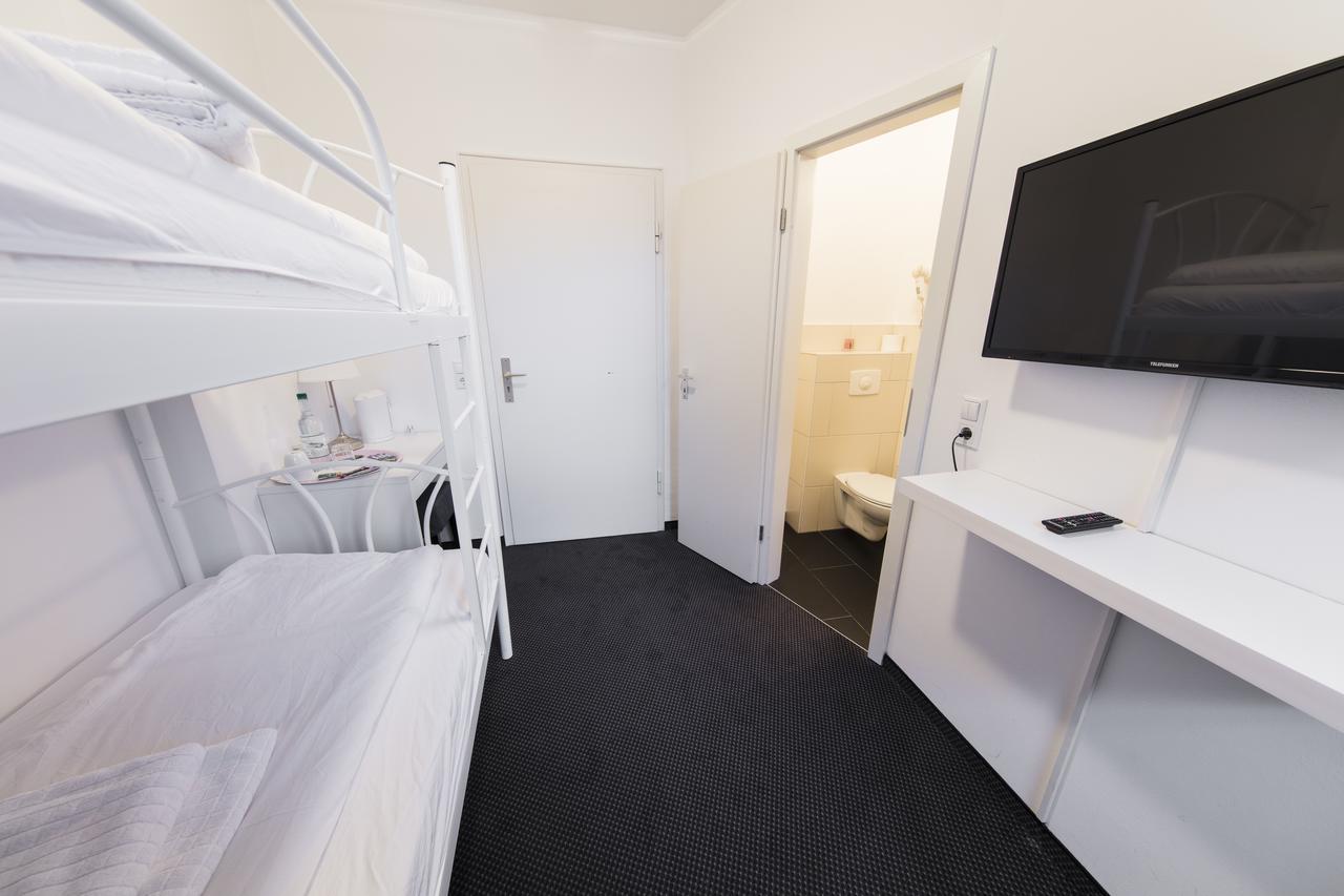 Vierpersoonskamer met Eigen Badkamer