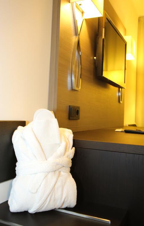 Discovery Superior Room