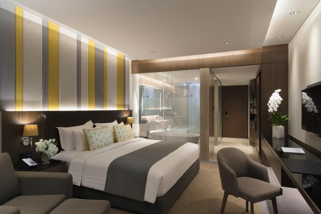 Deluxe Club King Room Club Lounge Access