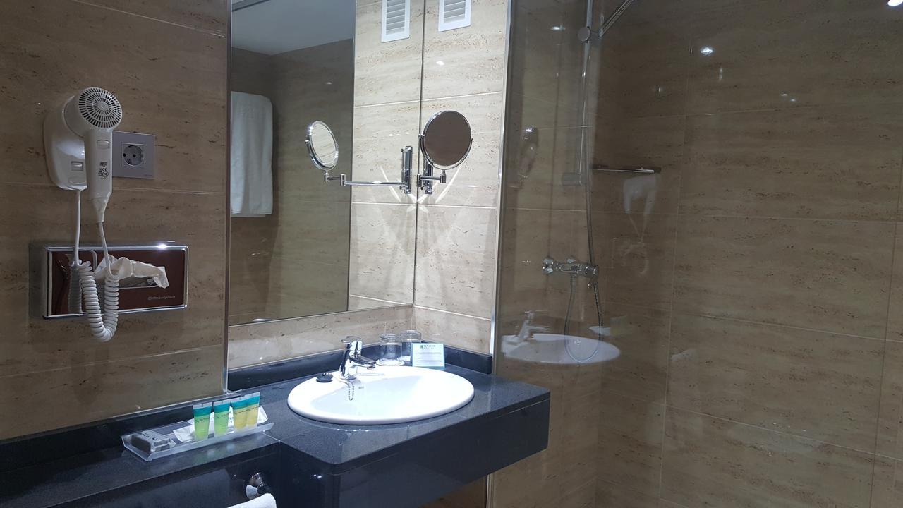 Two Double or Twin Room Connected