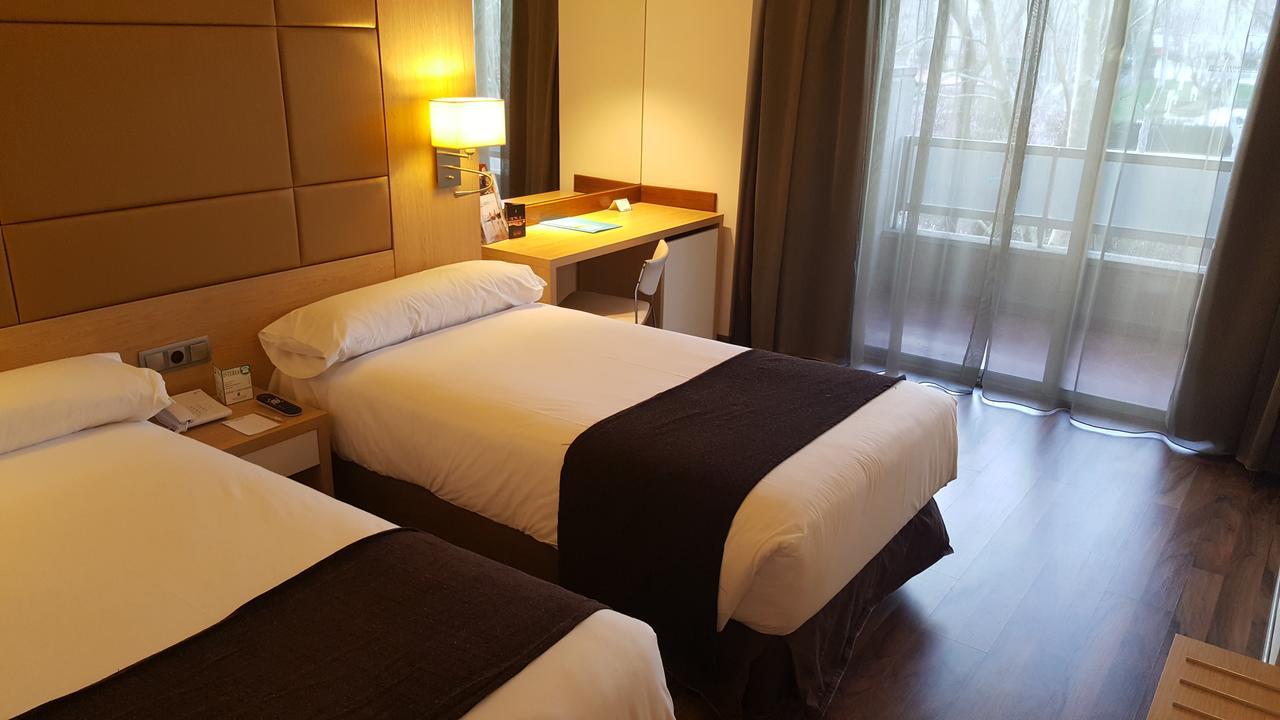 Two Double or Twin Room Connected