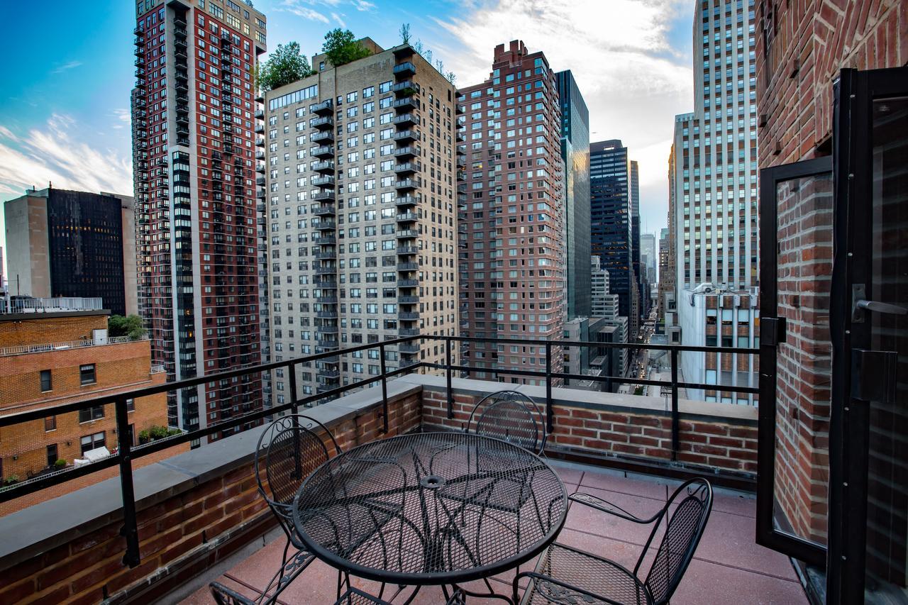 Luxe Kamer met 2 Queensize Bedden en Balkon