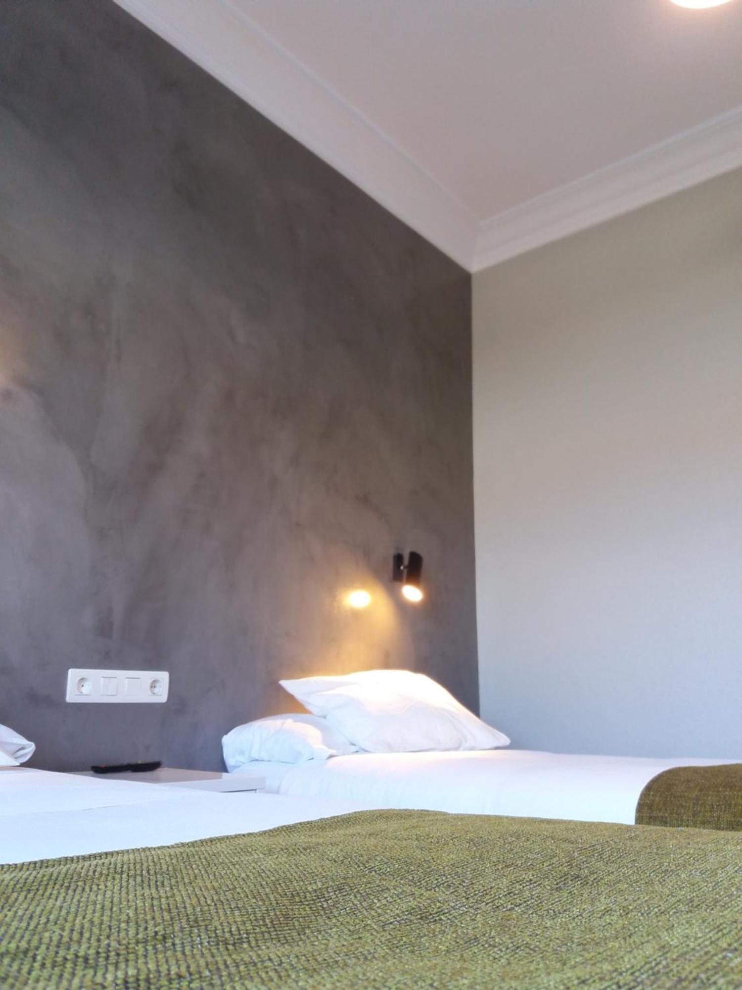 Twin Room Private Bathroom