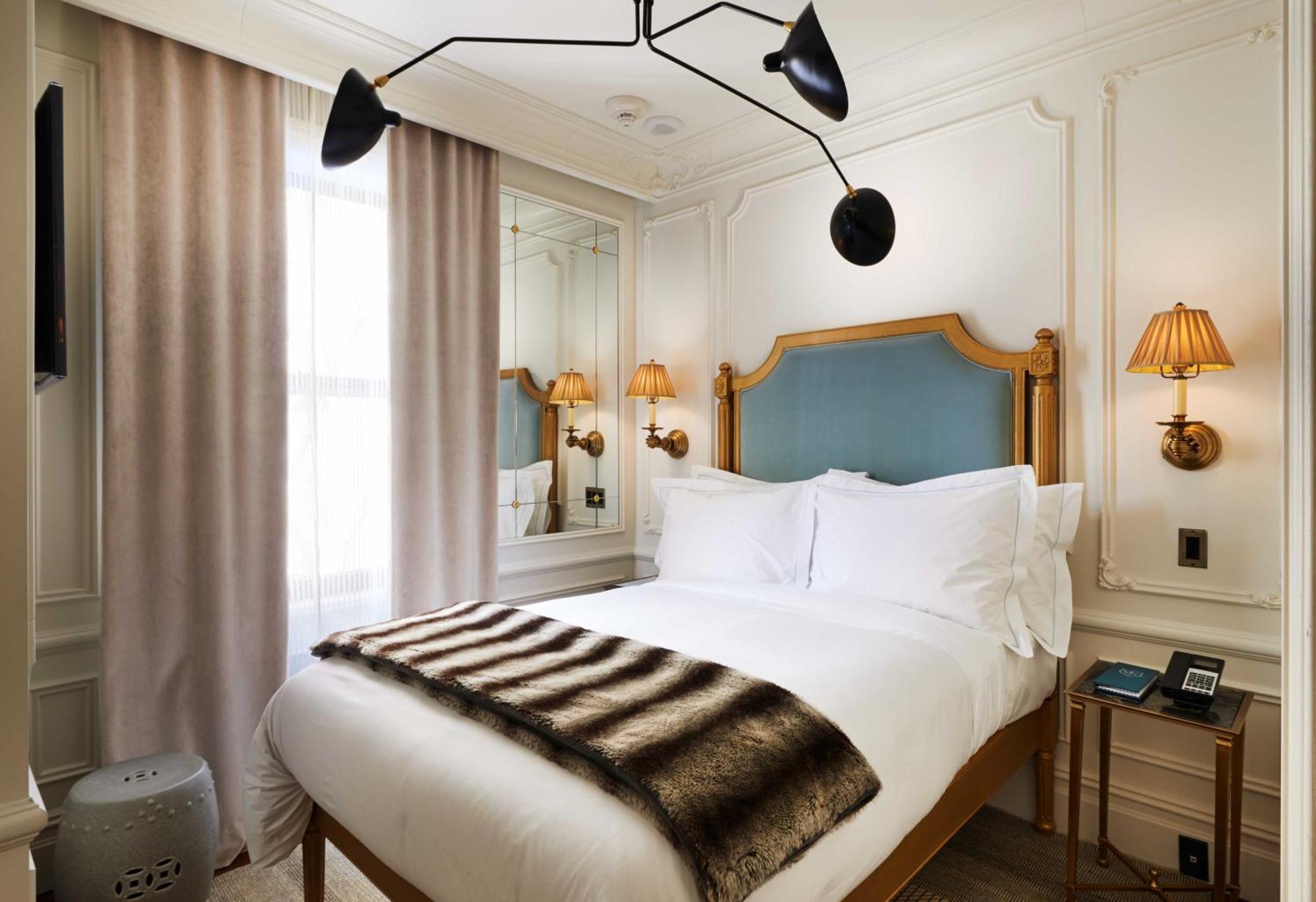 Kamer met Queensize Bed
