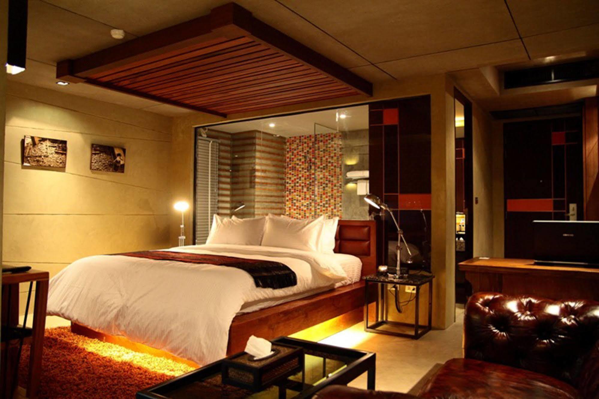 Premier Room