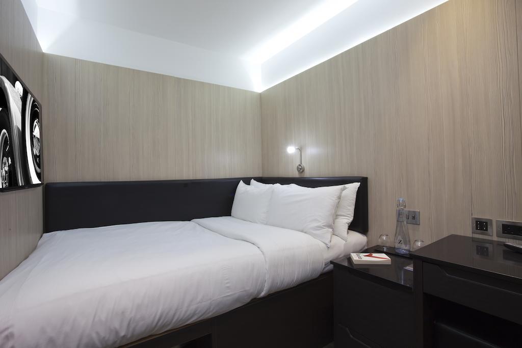 Kamer met Queensize Bed Zonder Raam