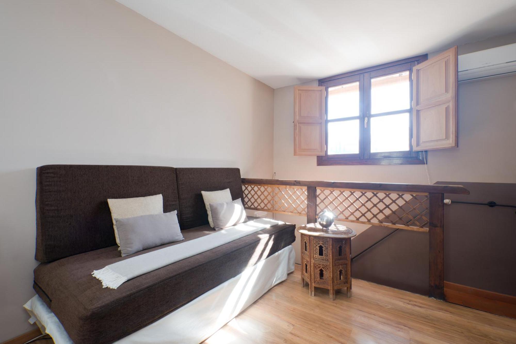 Deluxe Double Room View to the Alhambra