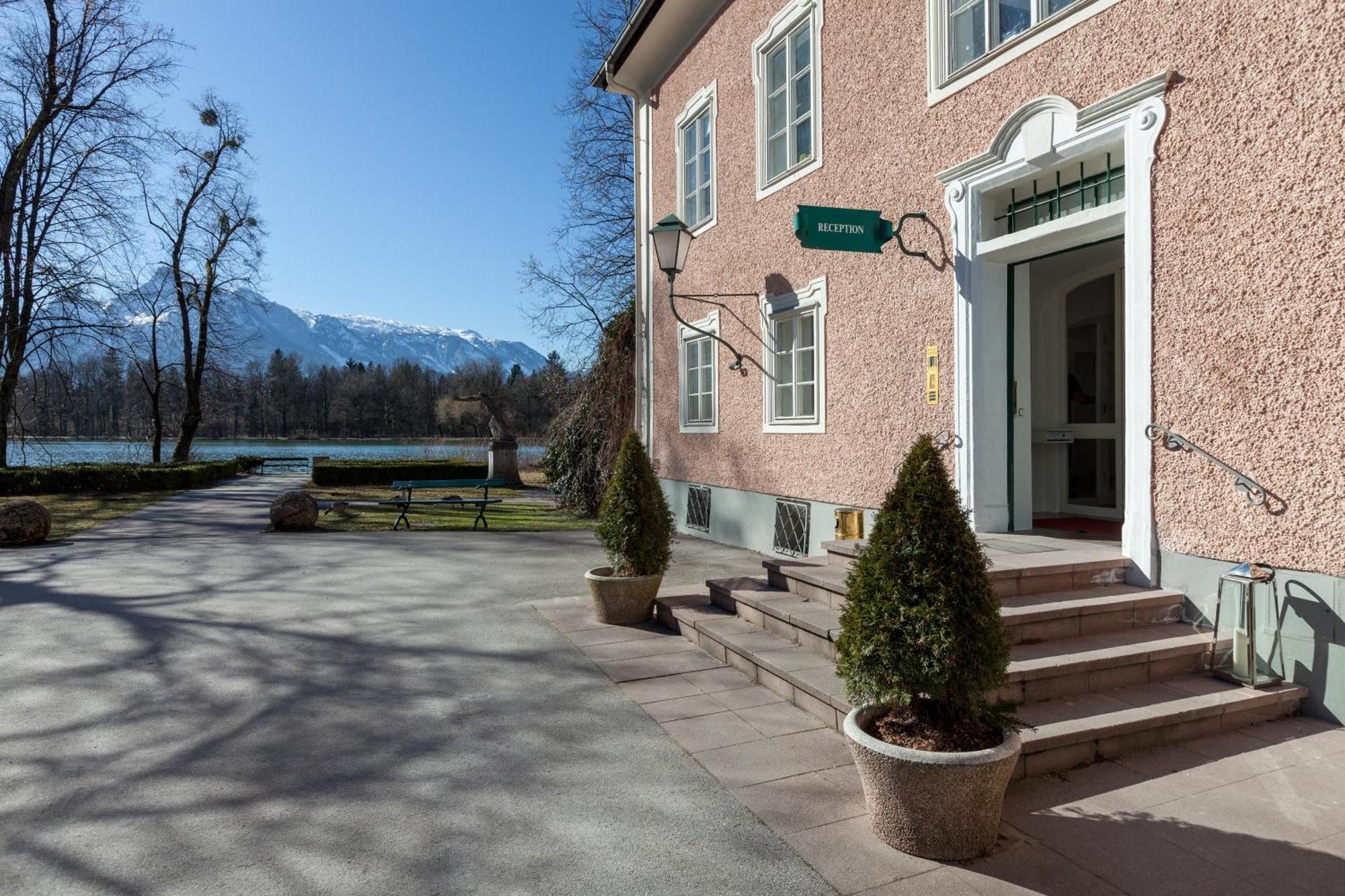 Premium Double Room - Meierhof Building